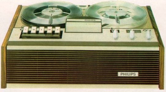 De N 4307 is een recht toe recht aan 4 sporen bandrecorder zonder enige ...